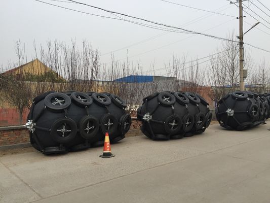 Quality 50Kpa Internal Pressure Marine Rubber Fender Pneumatic Rubber Fender factory