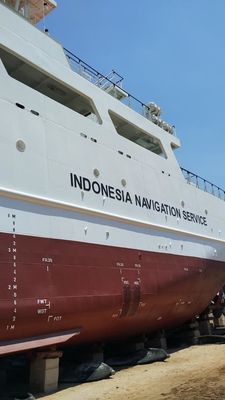 Quality 250T/M Marine Salvage Airbags Ship Launching And Lifting Airbag factory