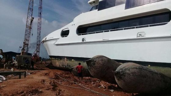 Quality 250T/M Marine Salvage Airbags Ship Launching And Lifting Airbag factory