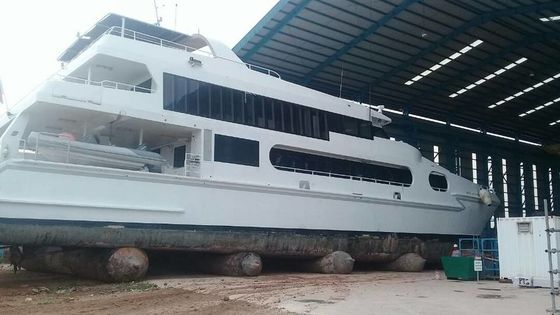 Quality 250T/M Marine Salvage Airbags Ship Launching And Lifting Airbag factory