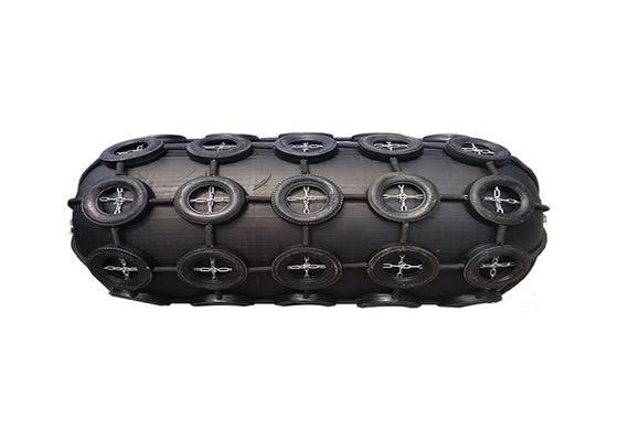 Quality 50Kpa 80Kpa Customized Pneumatic Rubber Fender With Tire Sheath Type factory