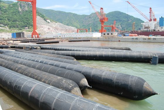 Quality Standard Quality Ship Launching Airbags Boat Rubber Airbag For Docking factory