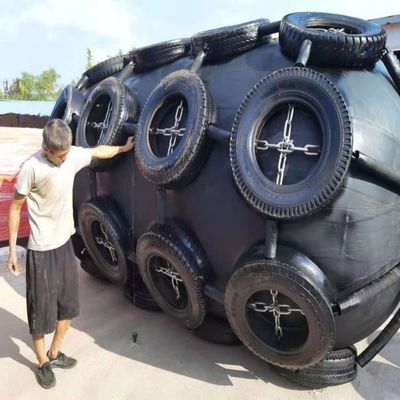 Quality Type Marine Floating Pneumatic Fender Ships Fender Boat Fender Rubber factory