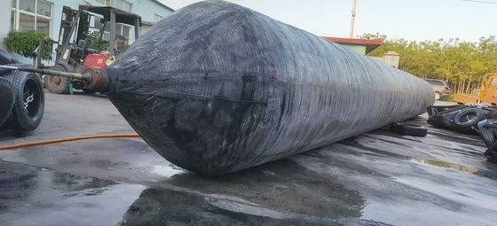 Quality Low Pressure Heavy Lifting Marine Rubber Airbags Part Boat Landing Air Bag factory
