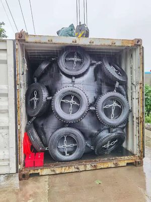 Quality Tugboat Submarine Type Pneumatic Rubber Fenders Iso 17357 Certificated factory