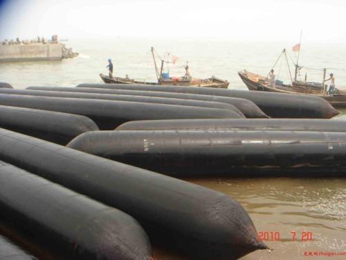 Quality ISO 14409:2011 Certified 1800mm Diameter Ship Launching Airbags with 6 To 10 Years Lifespan for Marine Applications factory