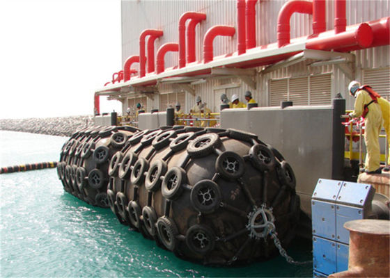 Quality Yokohama Type Inflatable Rubber Fender With Sheath Anti Collision Protect The Hull factory