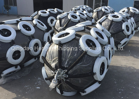 Quality ISO17357 Compliant Pneumatic Rubber Fender with Customized 0.3-4.8 M Size and 50kpa & 80kpa Pressure for Marine Applications factory