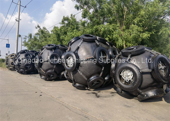 Quality ISO 17357 Compliant Natural Rubber Pneumatic Rubber Fender with 50Kpa/80kpa Working Pressure for Marine Protection factory